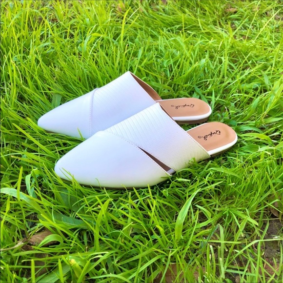 White Vegan Leather Mule Flats - Picture 2 of 9